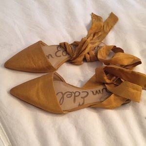 Sam Edelman ribbon lace up flat/mule in Size 8